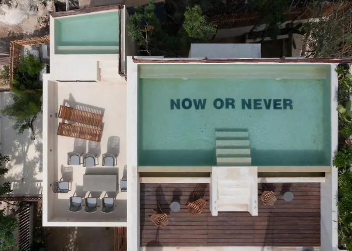 Unho Hotel 4*