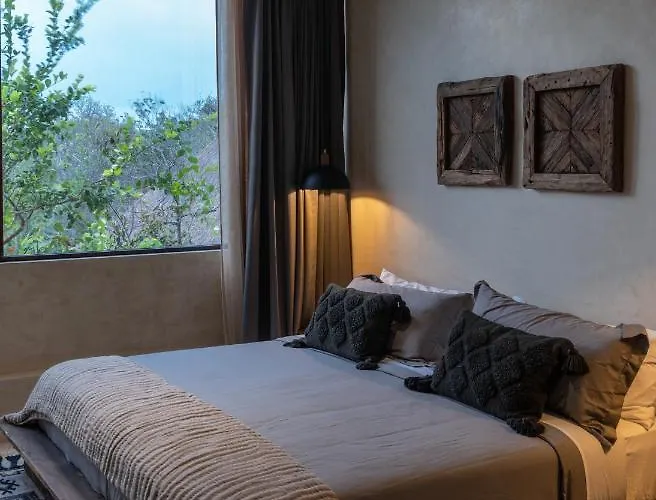 Hotel Unho 4*