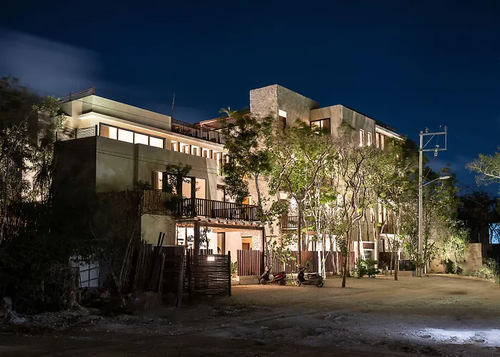 Unho Tulum Pueblo